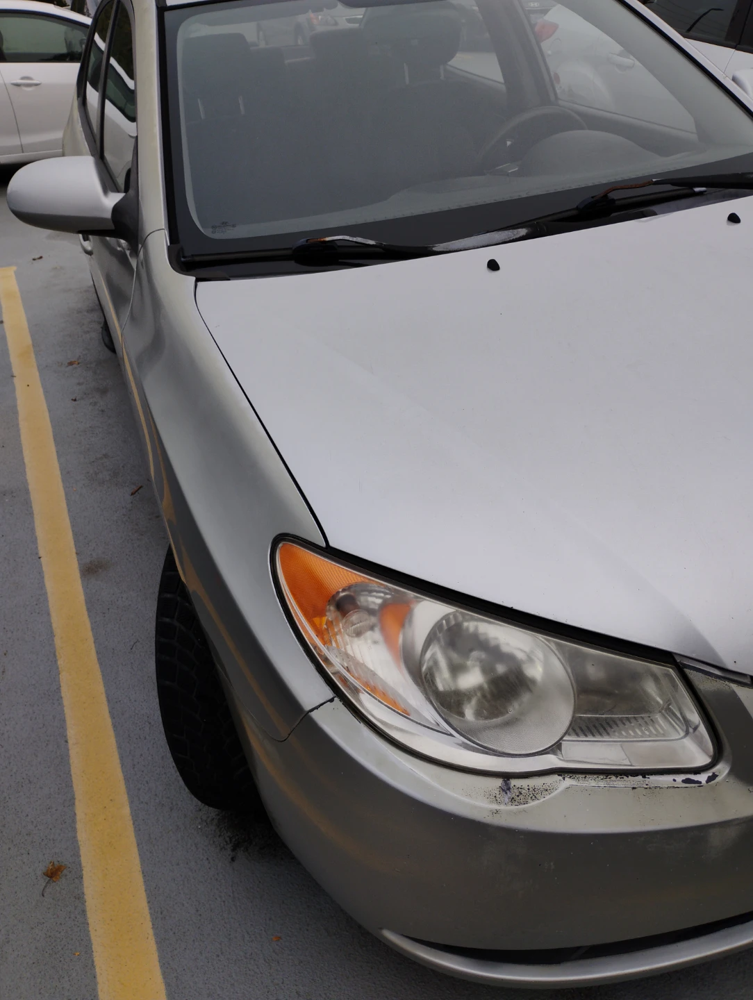 Silver Hyundai Elantra Sedan - photo 2
