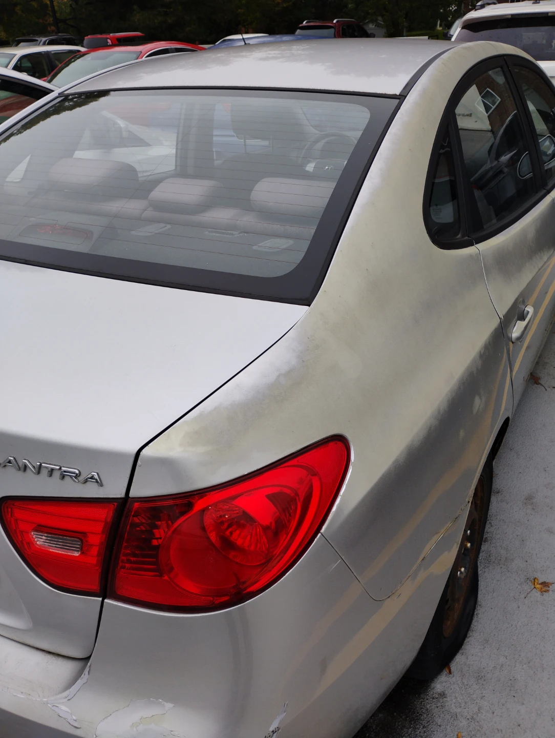 Silver Hyundai Elantra Sedan - photo 3