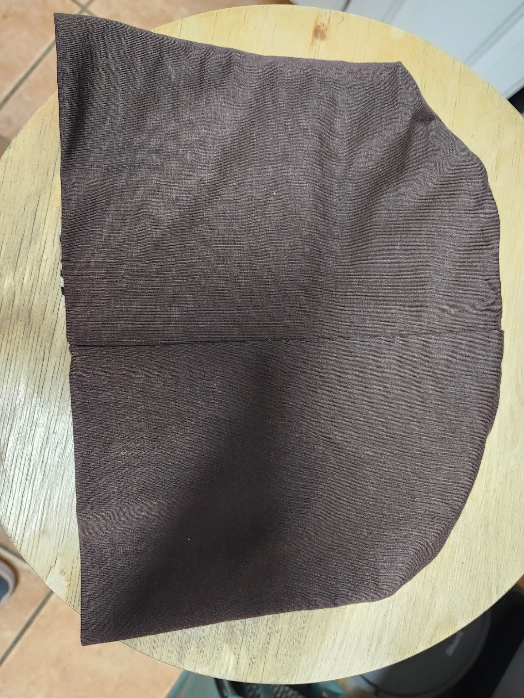 Brown Paris themed beanie - photo 2