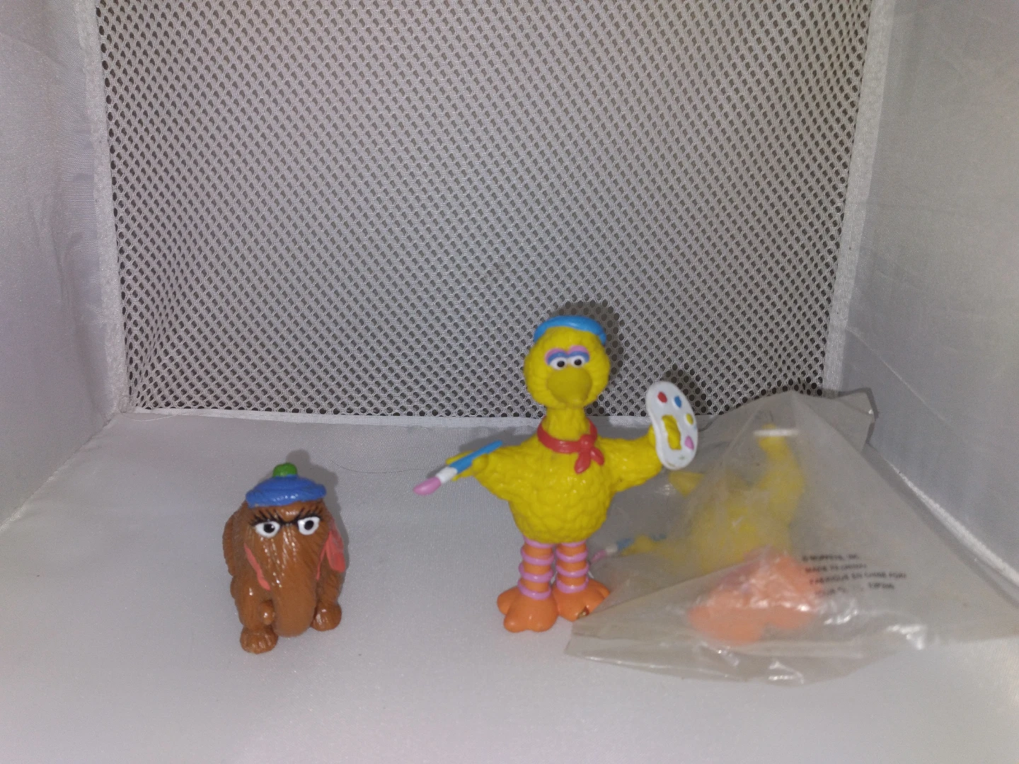Sesame Street and Fraggle Rock Collectible Figures - photo 3