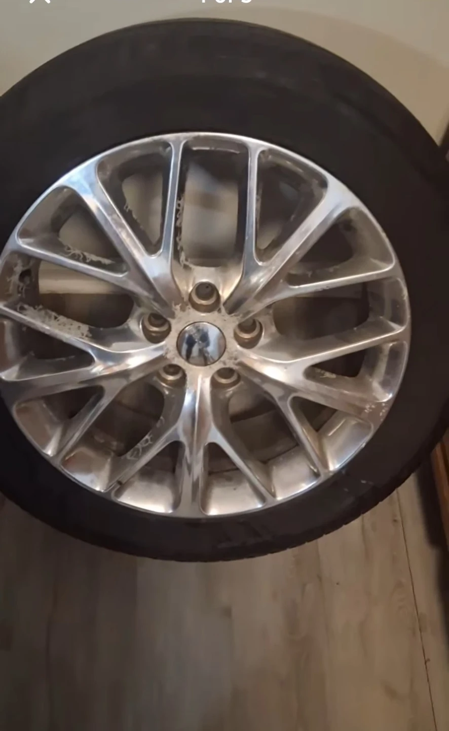 Chrome-finished multi-spoke wheels with tires. P255/50. 20 inch. - photo 2