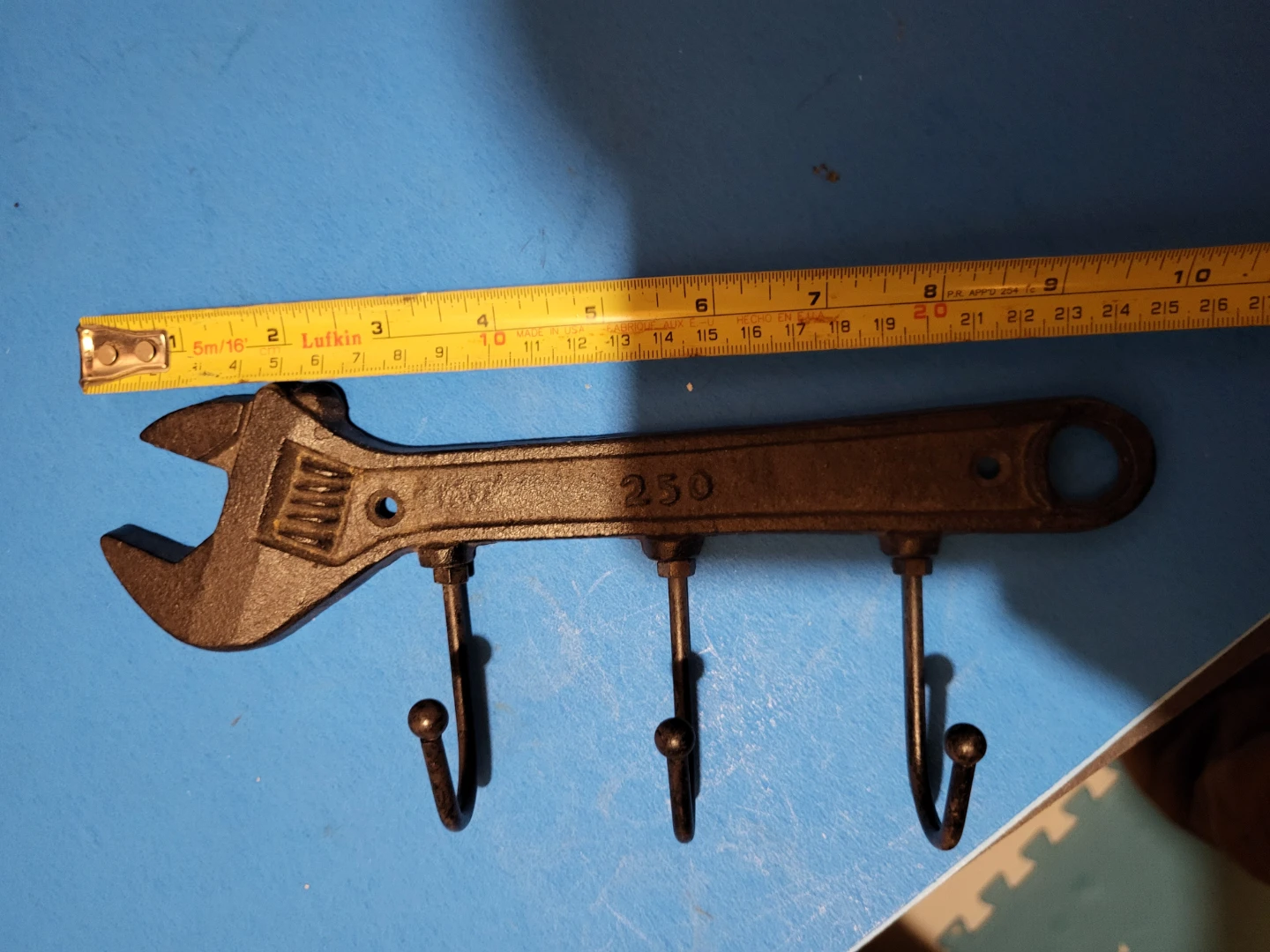 Cast Iron Wrench Wall Hook - photo 3