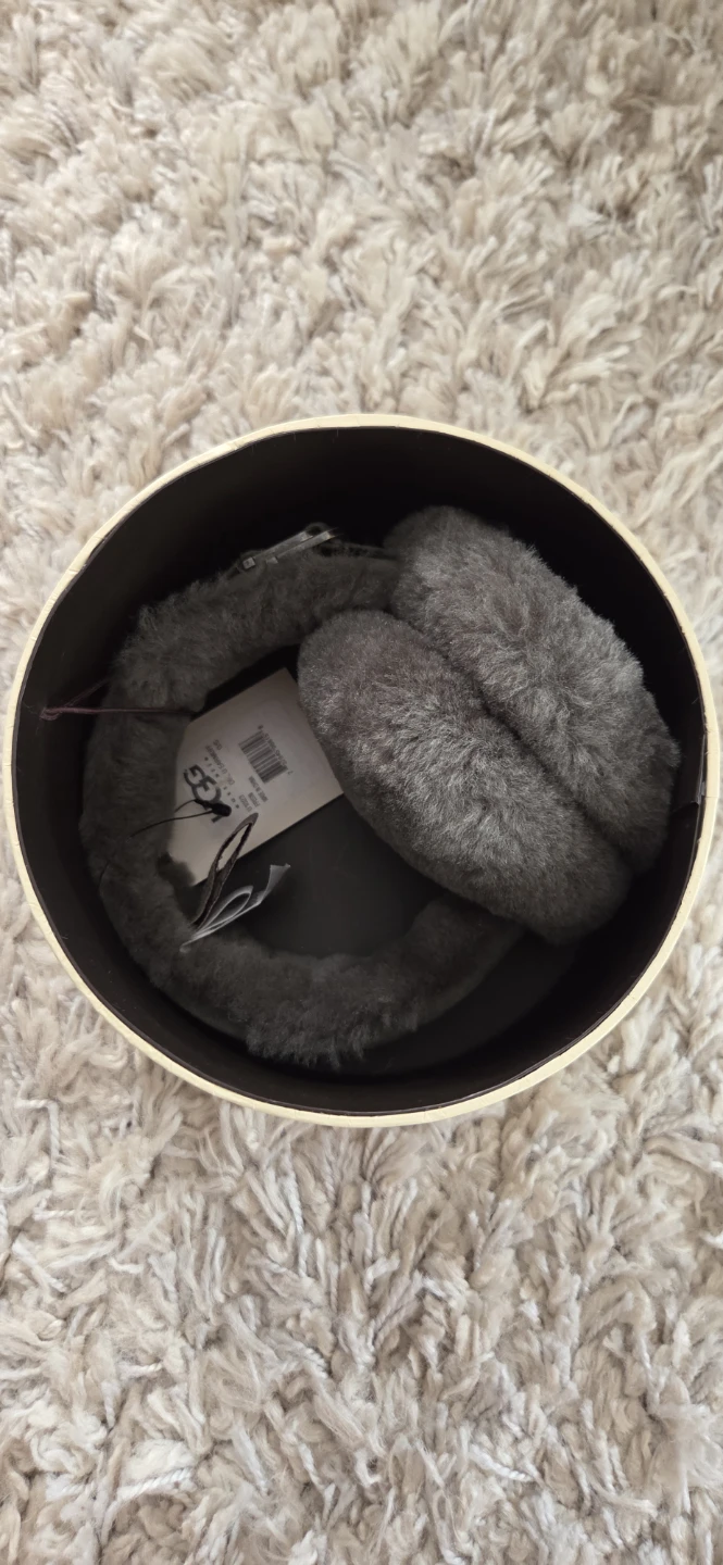 UGG AUSTRALIA Fur Earmuffs - photo 4