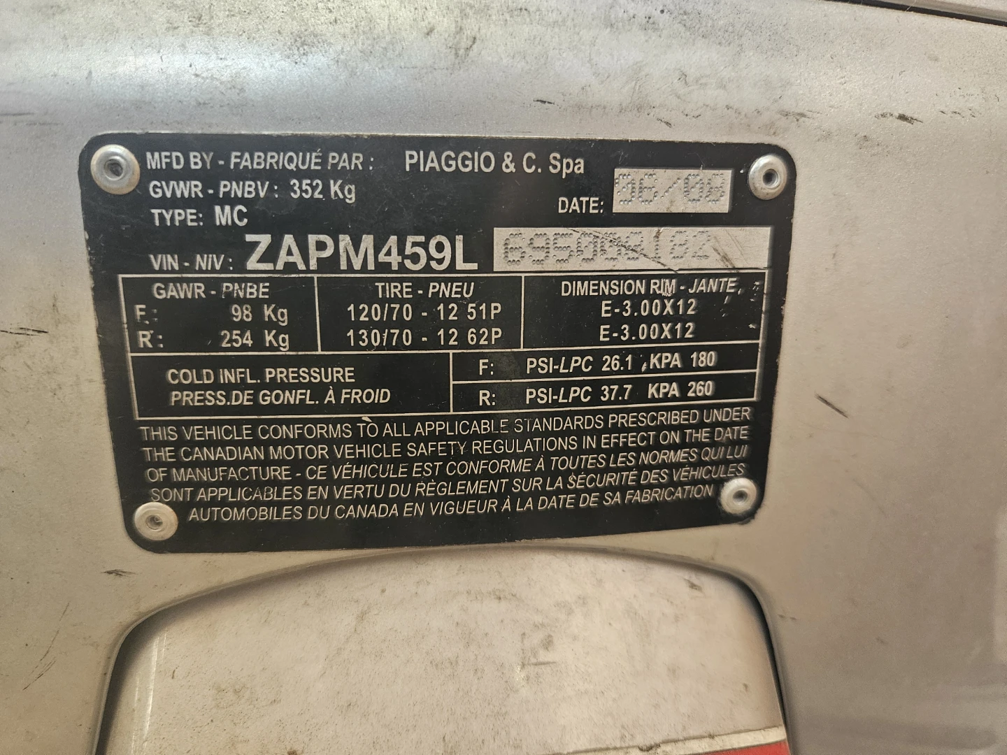 2009 Vespa 250 ie - photo 4