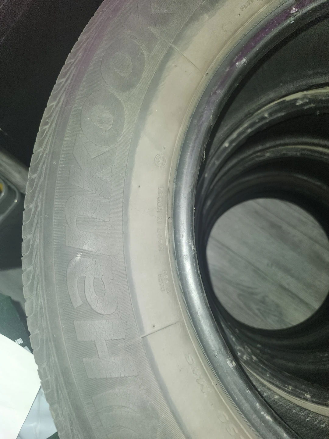 Set of 4 Hankook 235/65R17 Tires - photo 3
