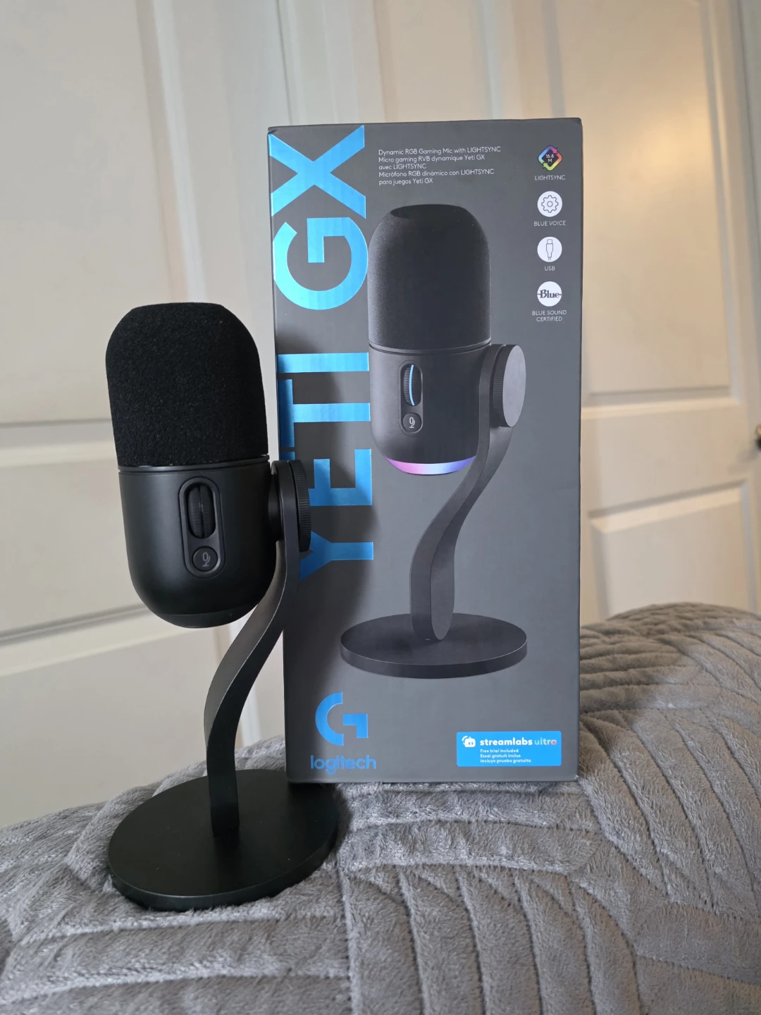 Logitech Yeti GX Dynamic RGB Gaming Microphone