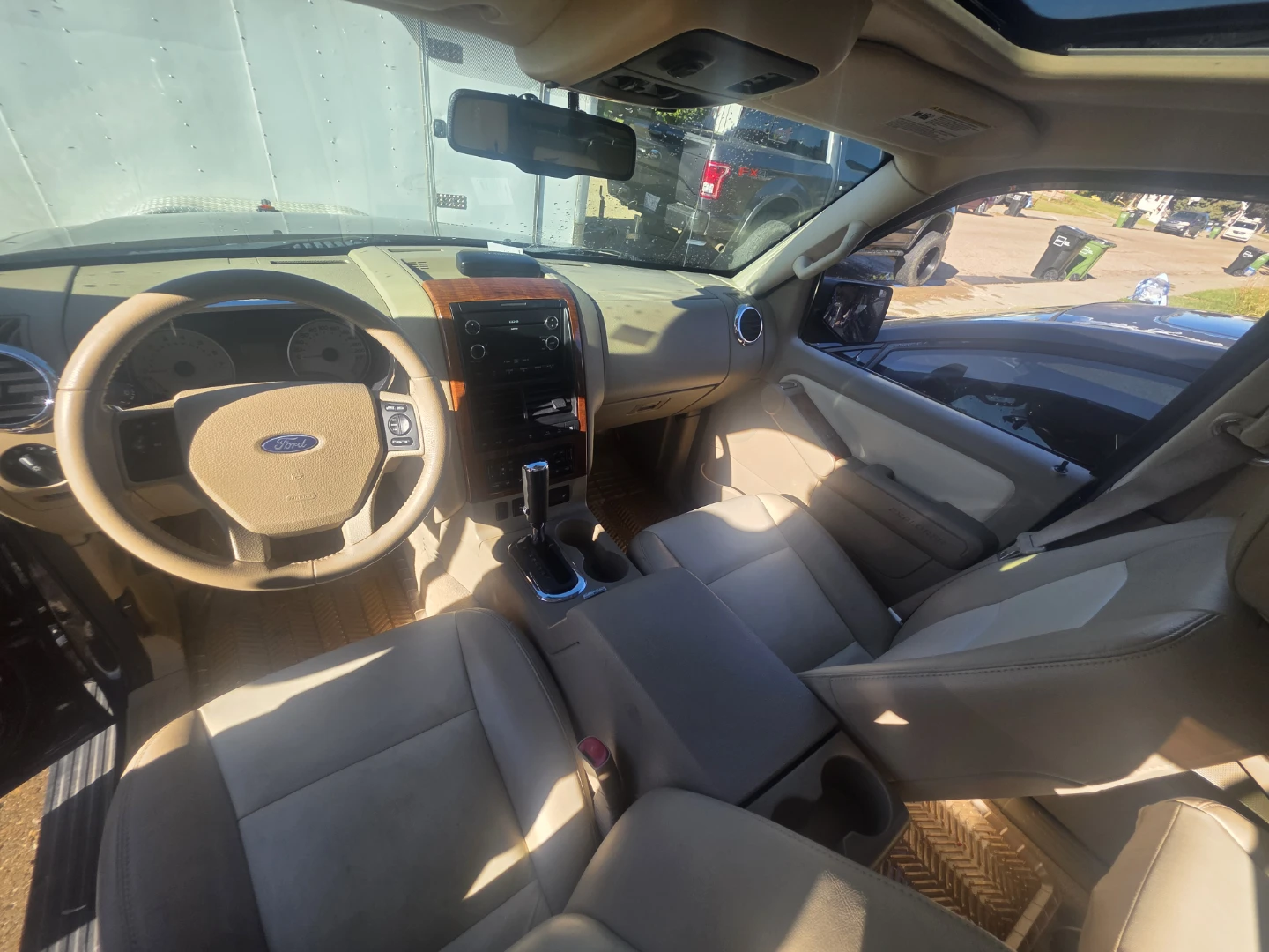 2008 Ford Explorer SUV - photo 5