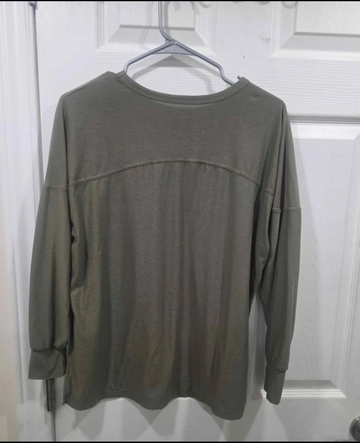 Olive Green Old Navy Activewear Top – size small