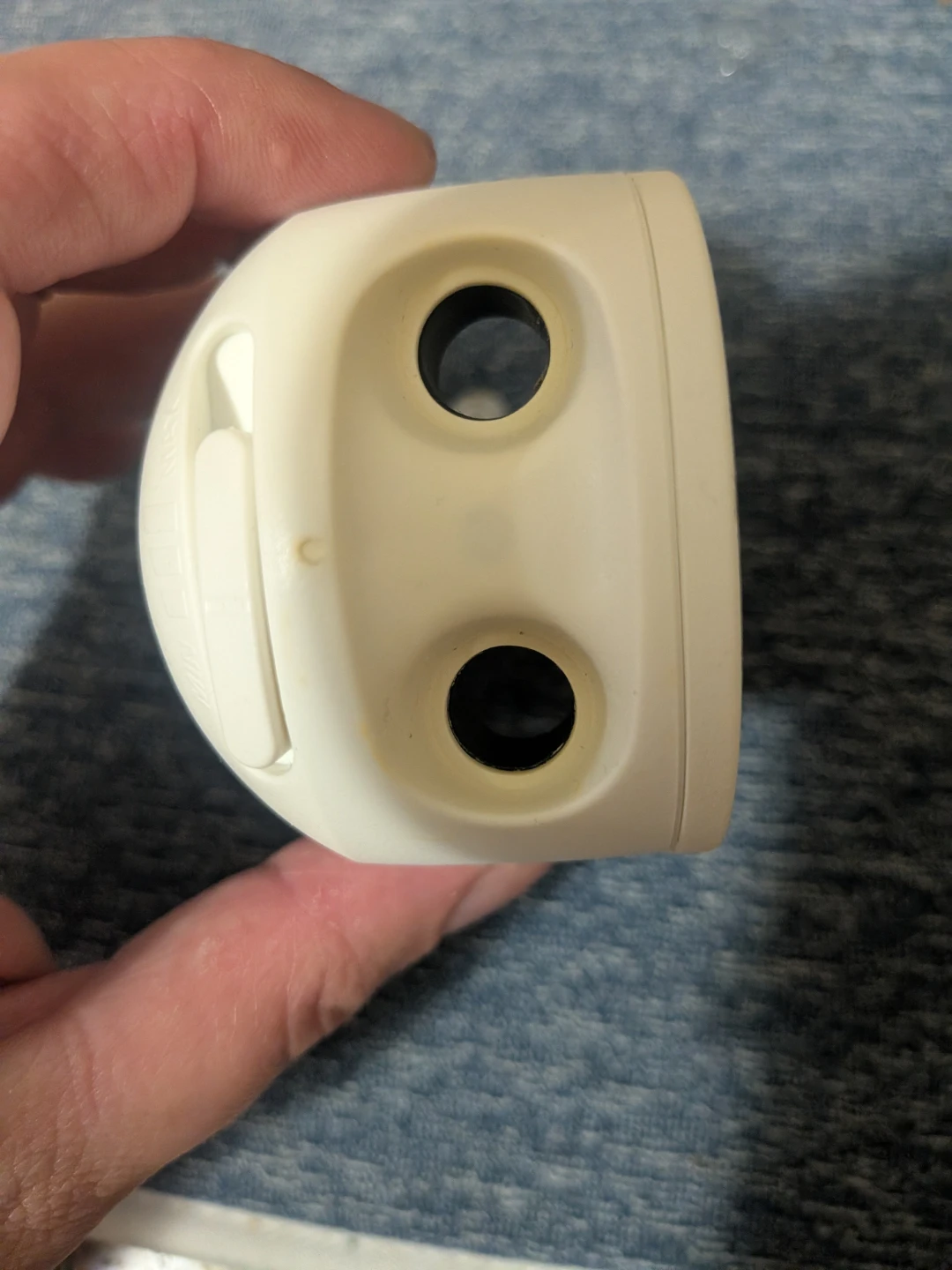 Febreze Plug-In Scented Oil Warmer device pick up in St Albert - photo 3