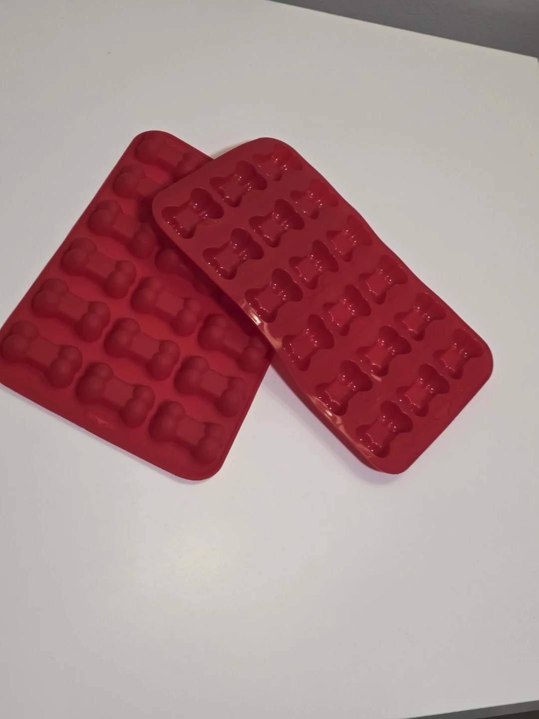Silicone bone-shaped treat molds - photo 2