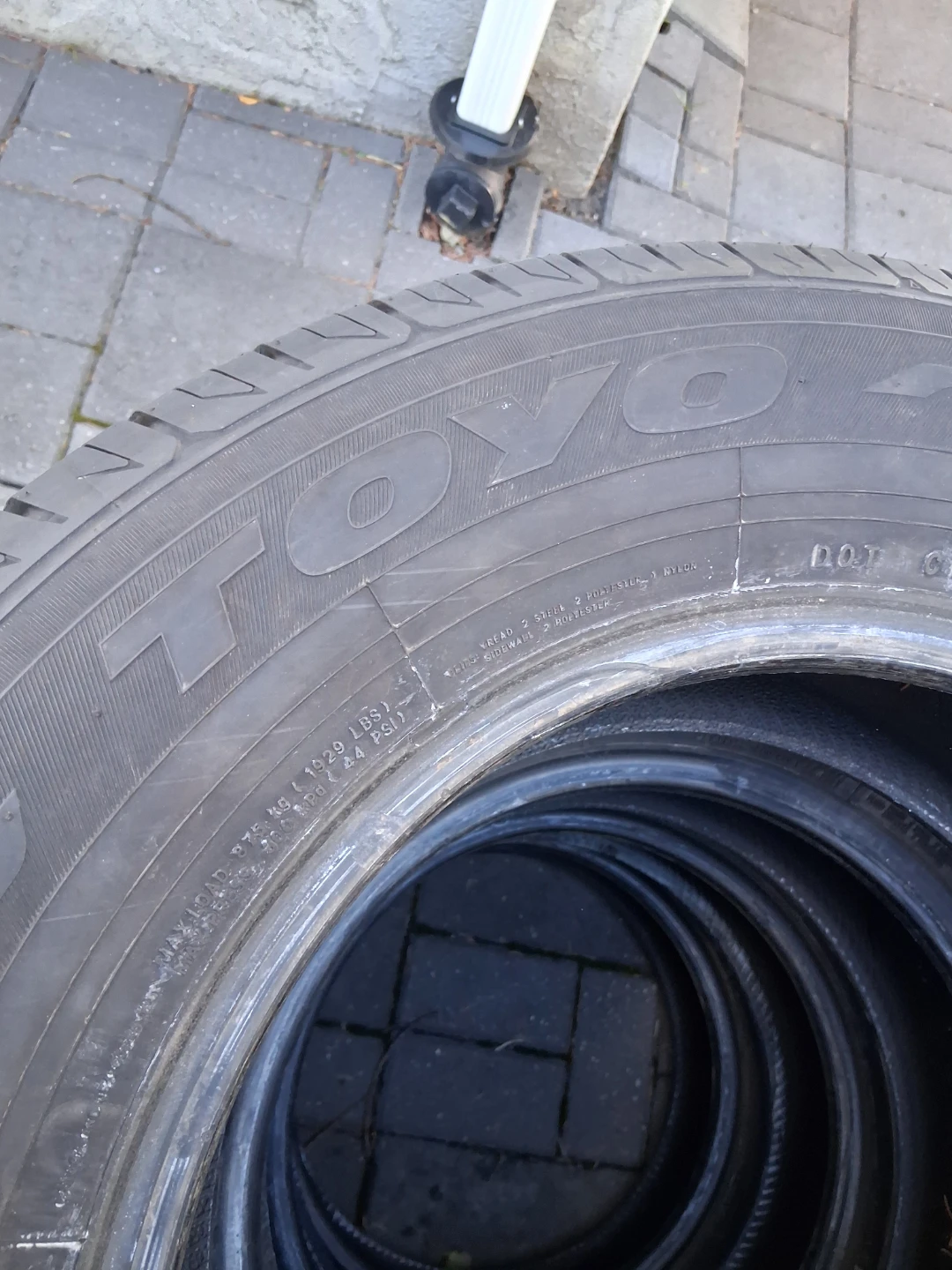 Toyo Extensa A/S Tires 235/65R16 - photo 3