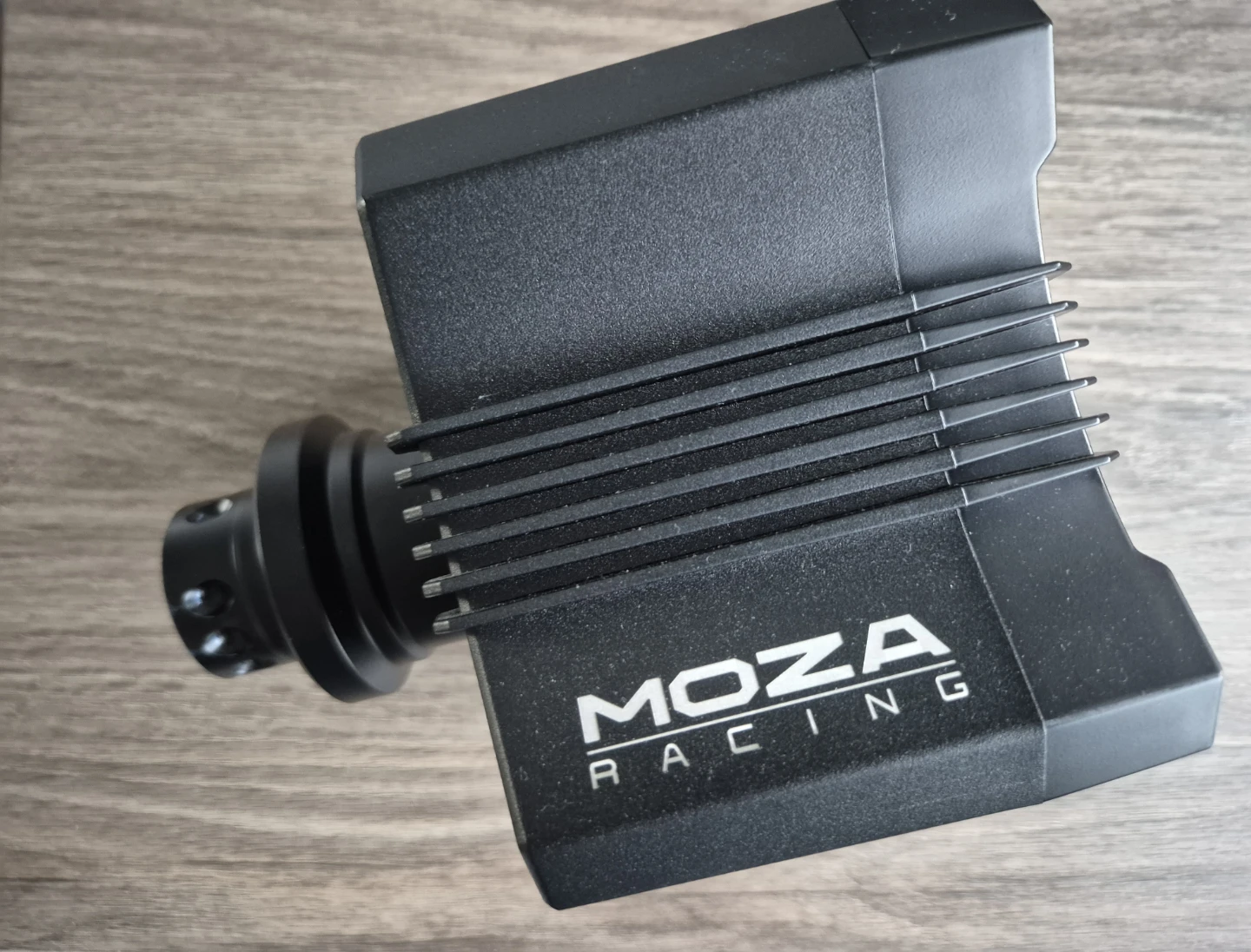 MOZA R5 - photo 2