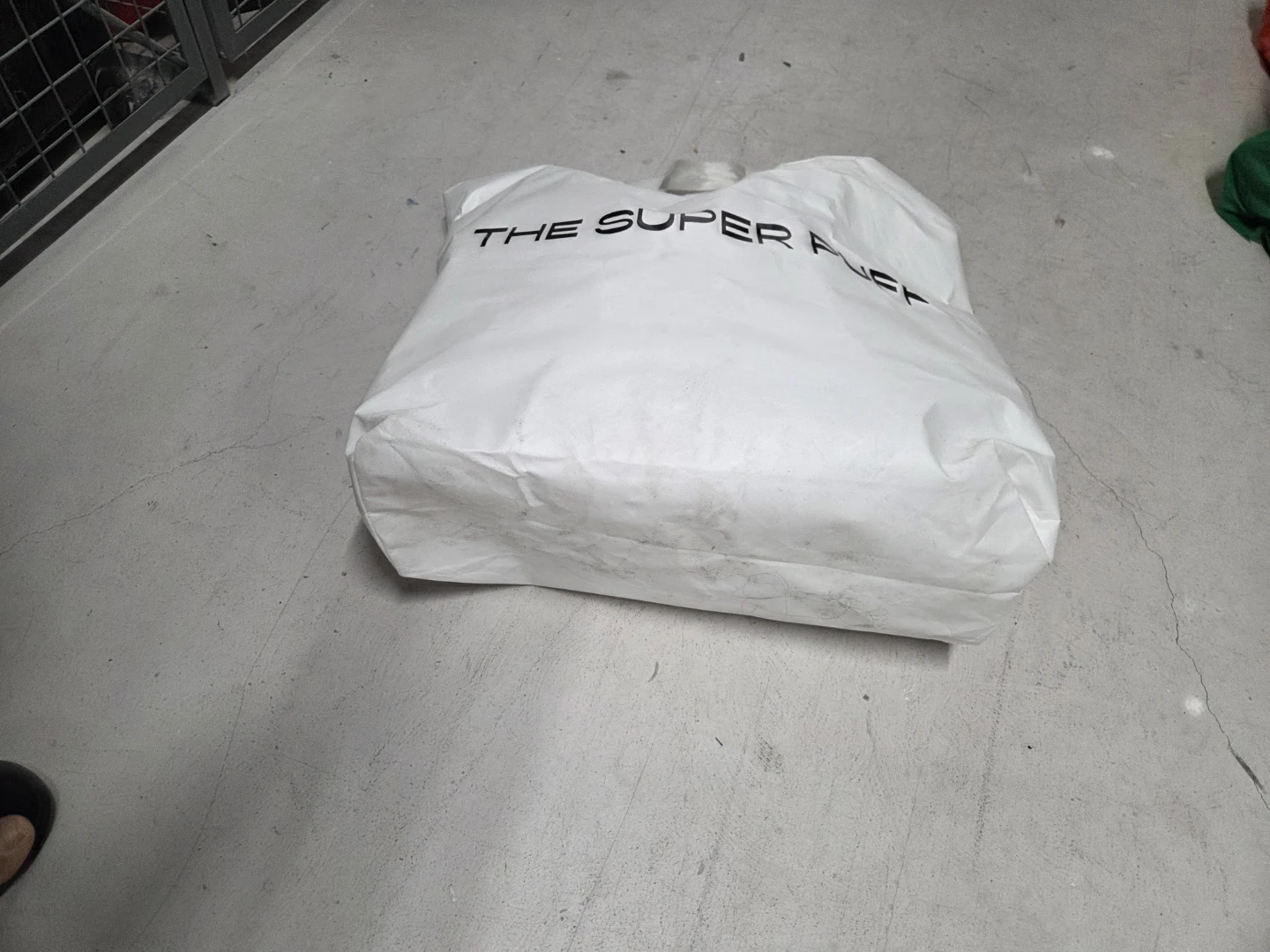 Aritzia The Super Puff White Storage Tote - photo 5