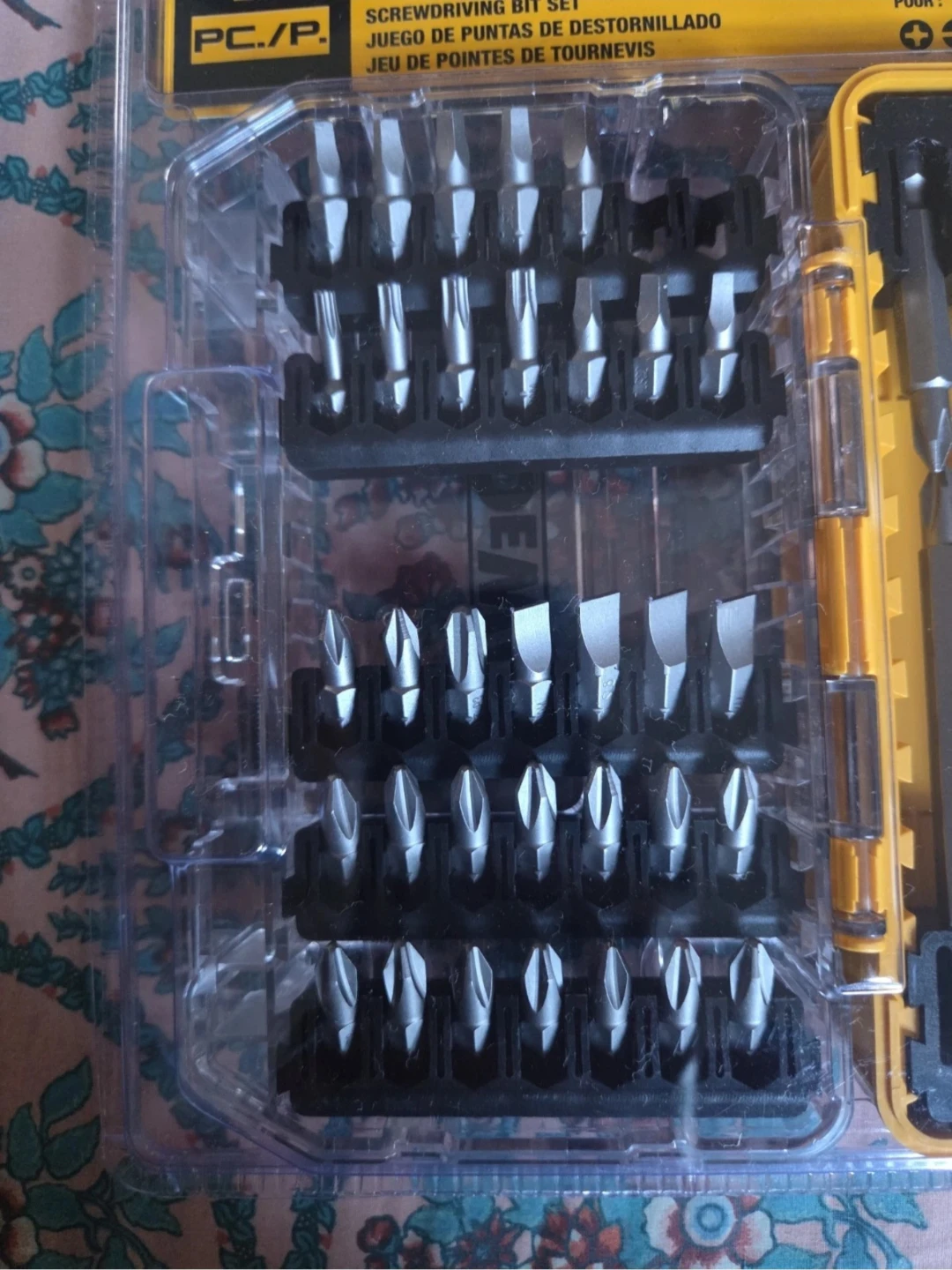 DEWALT 45-Piece Screwdriving Bit Set - photo 2