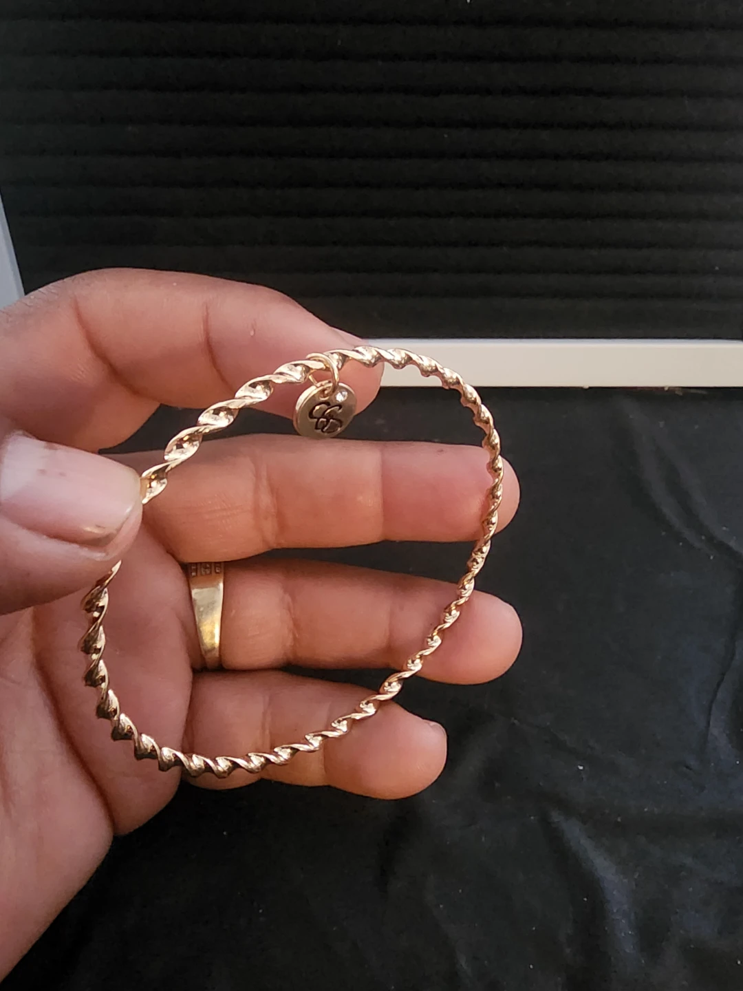 Gold-tone stacking bangle bracelet set - photo 5
