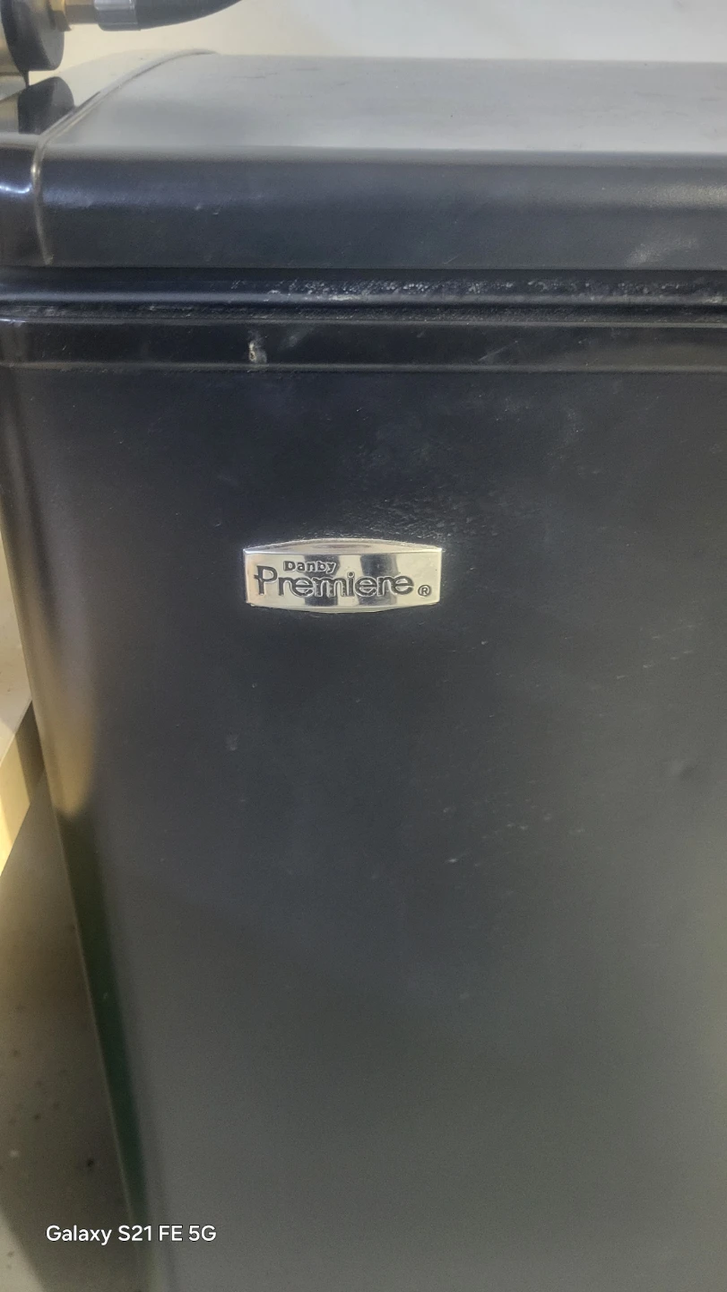 The Danby Premiere 5.5 cu. ft. Chest Freezer - photo 4