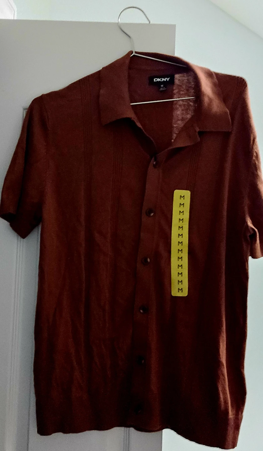 Brand New DKNY Men's Brown Knit Polo Shirt Size M