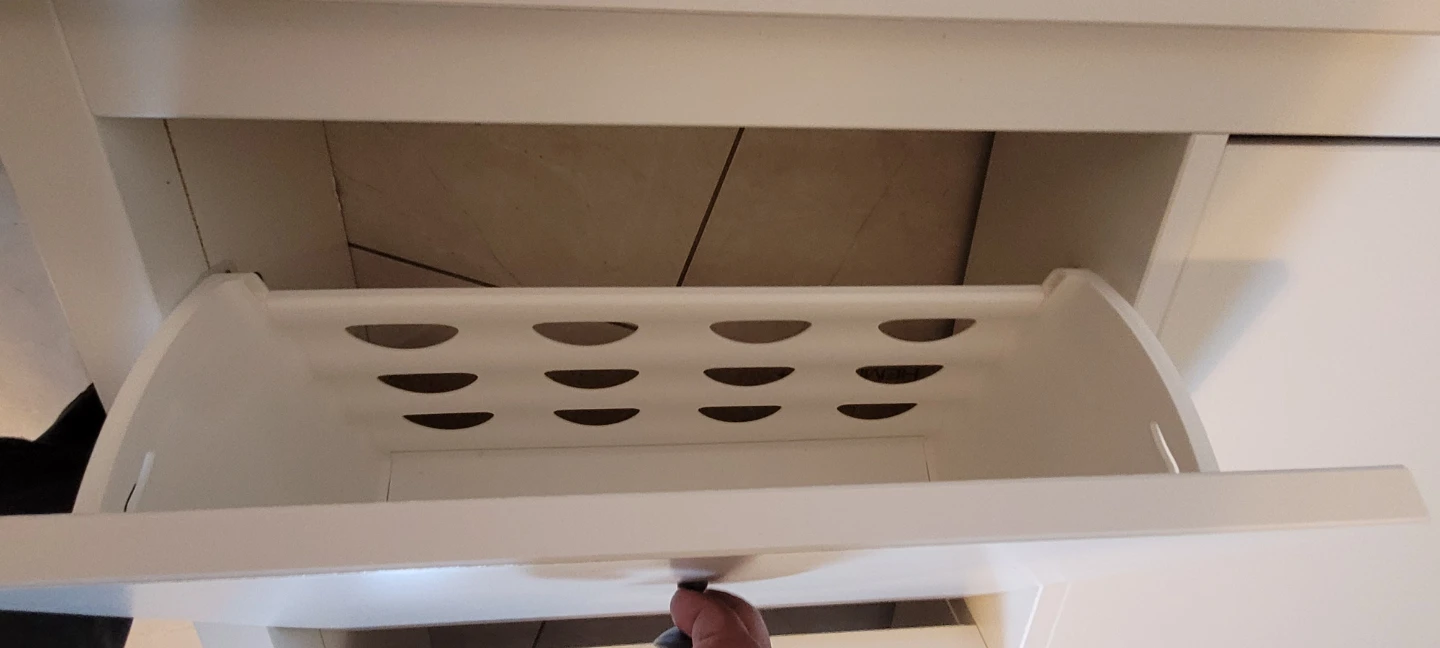 White Four-Compartment Storage Unit - photo 2