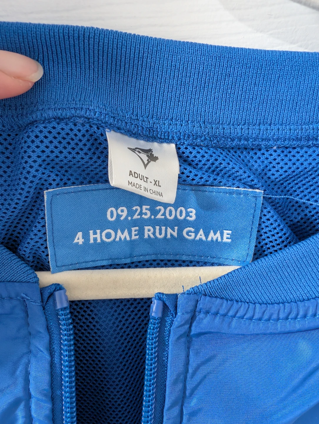 Toronto Blue Jays  Carlos Delgado Short sleeve wind breaker - photo 3
