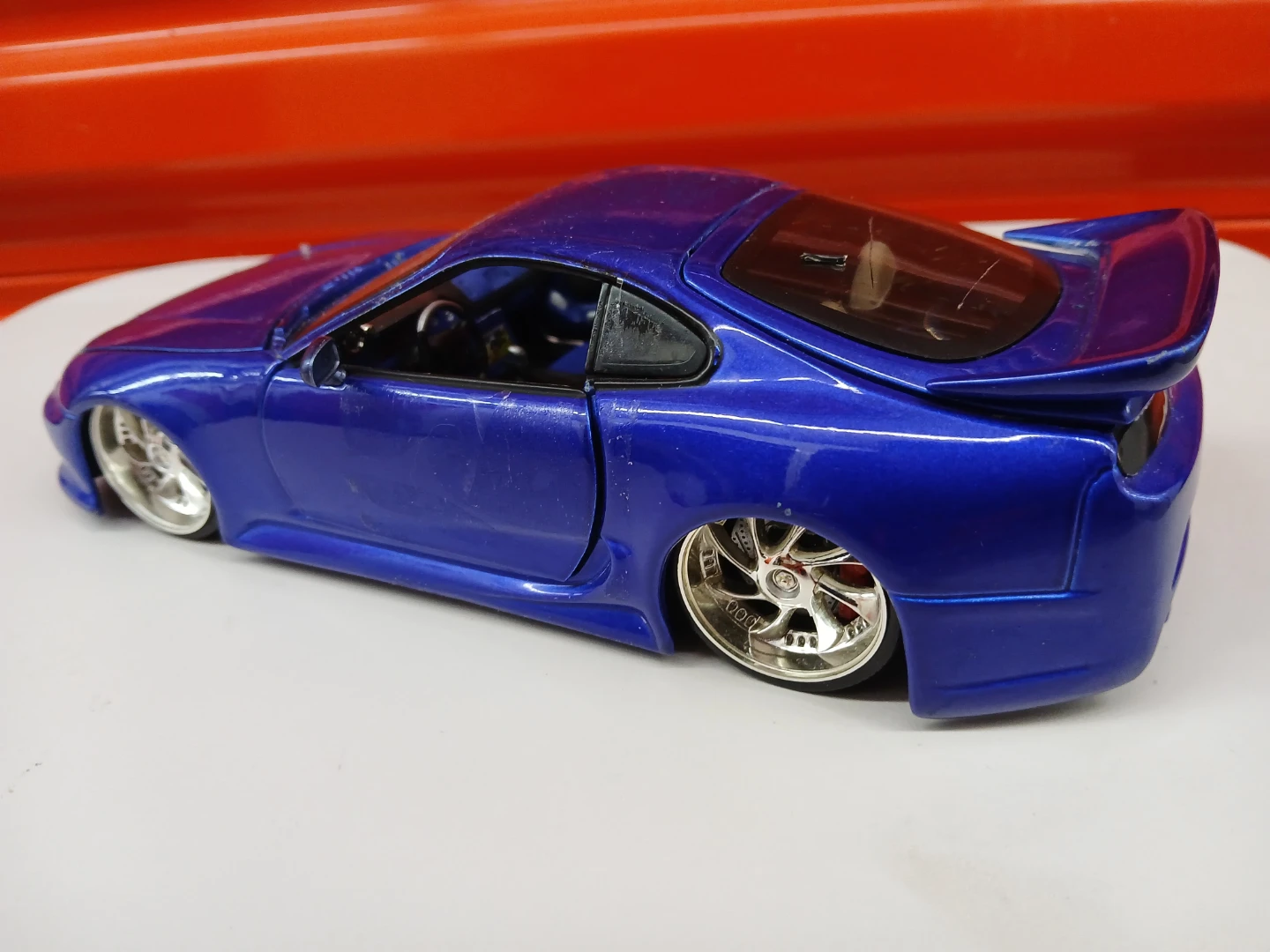 Toyota Supra Die-cast Model Car 1.24 scale - photo 2
