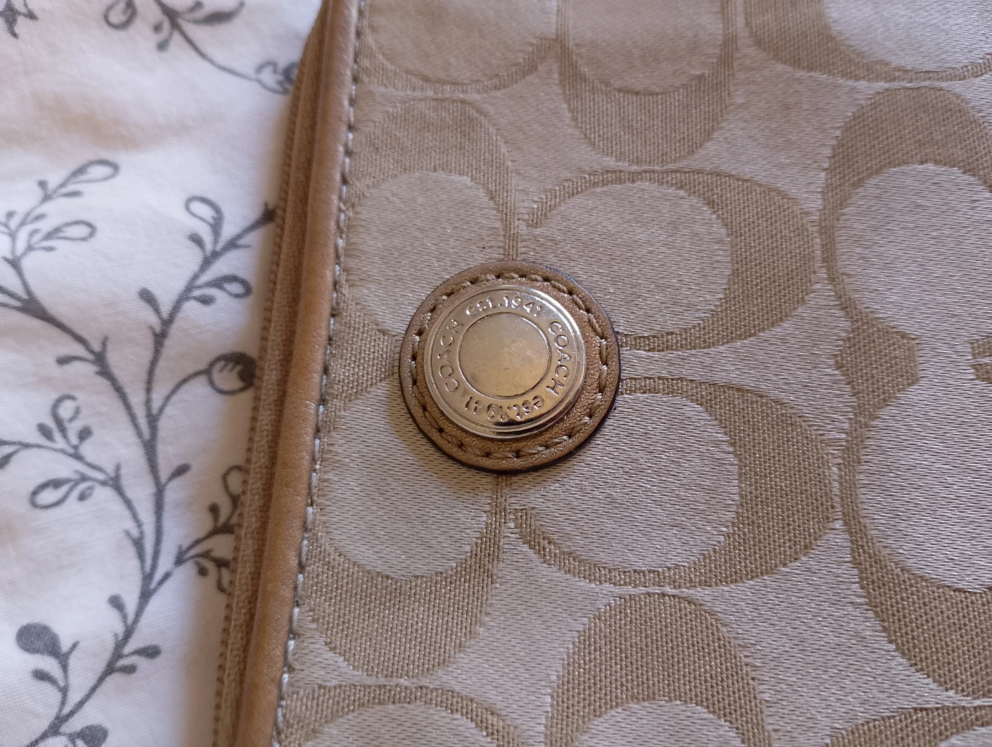 Coach Signature Canvas Wristlet - photo 3
