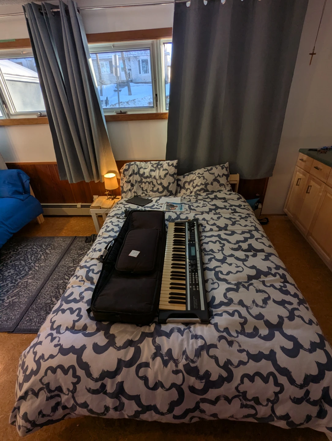 Korg X50 Synthesizer with Carrying Case
