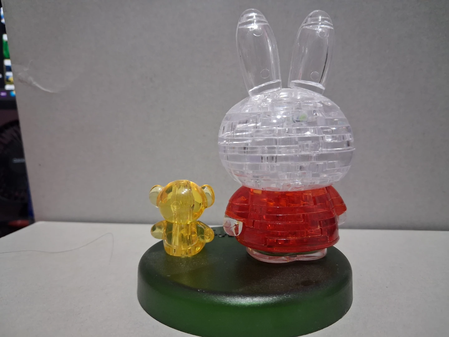 Moving ✨️ Miffy and Treasure Chest 3D Crystal Puzzles - photo 3