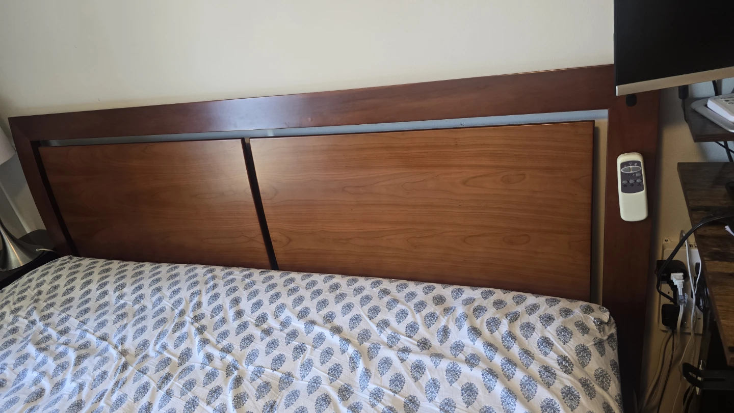 Wooden Queen Bed Frame - photo 5
