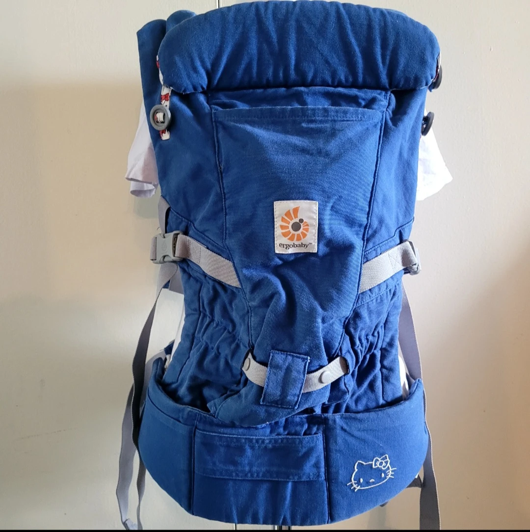 Ergobaby Omni Hello Kitty Carrier