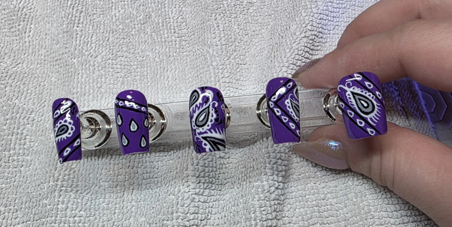 Halloween acrylic and gel nails - photo 2