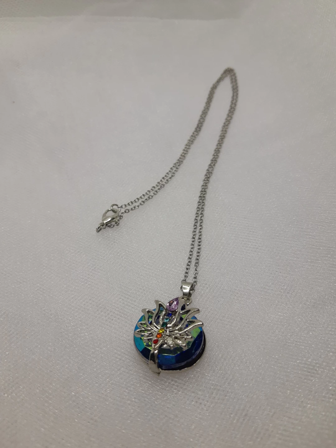 7 Chakra Lotus Flower Pendant Necklace - photo 4