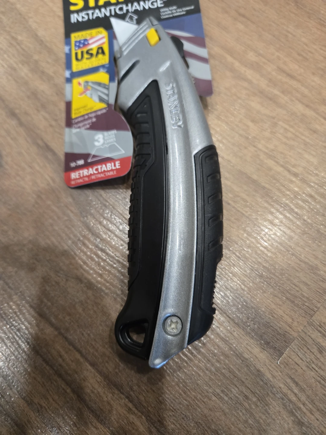 Stanley InstantChange Retractable Utility Knife 10-788 - photo 4