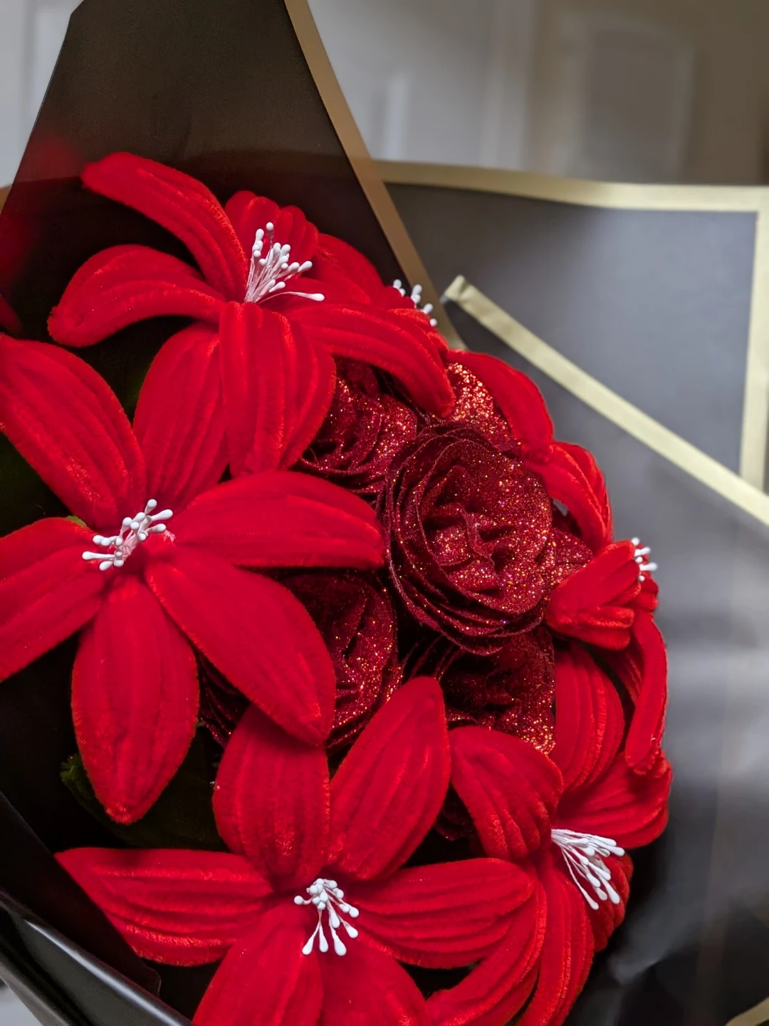 Nush customized Red Glitter and Velvet Artificial Flower Bouquet - photo 5
