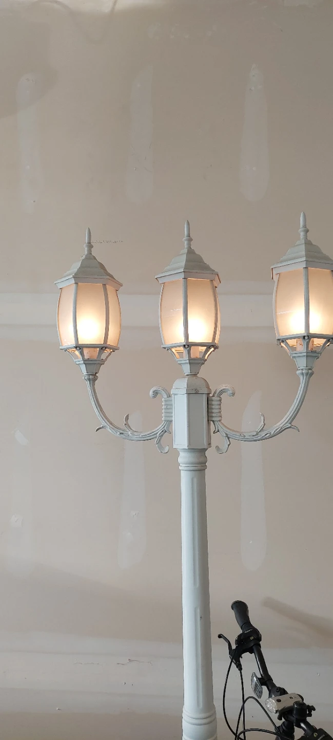 Three-Light Street Lamp Floor Lamp