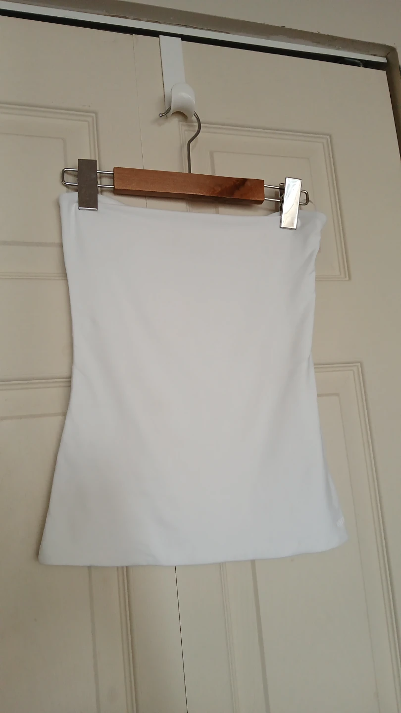 Aritzia original white tube top, size small (S) - photo 2