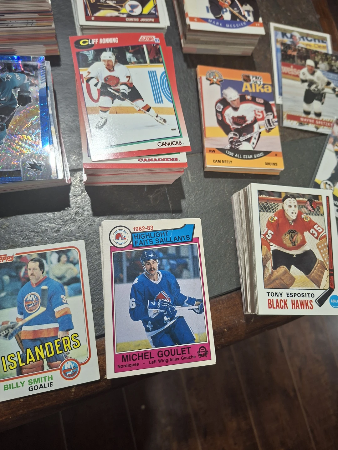 Mostly Unsearched Large Vintage NHL Hockey Card Collection - photo 5