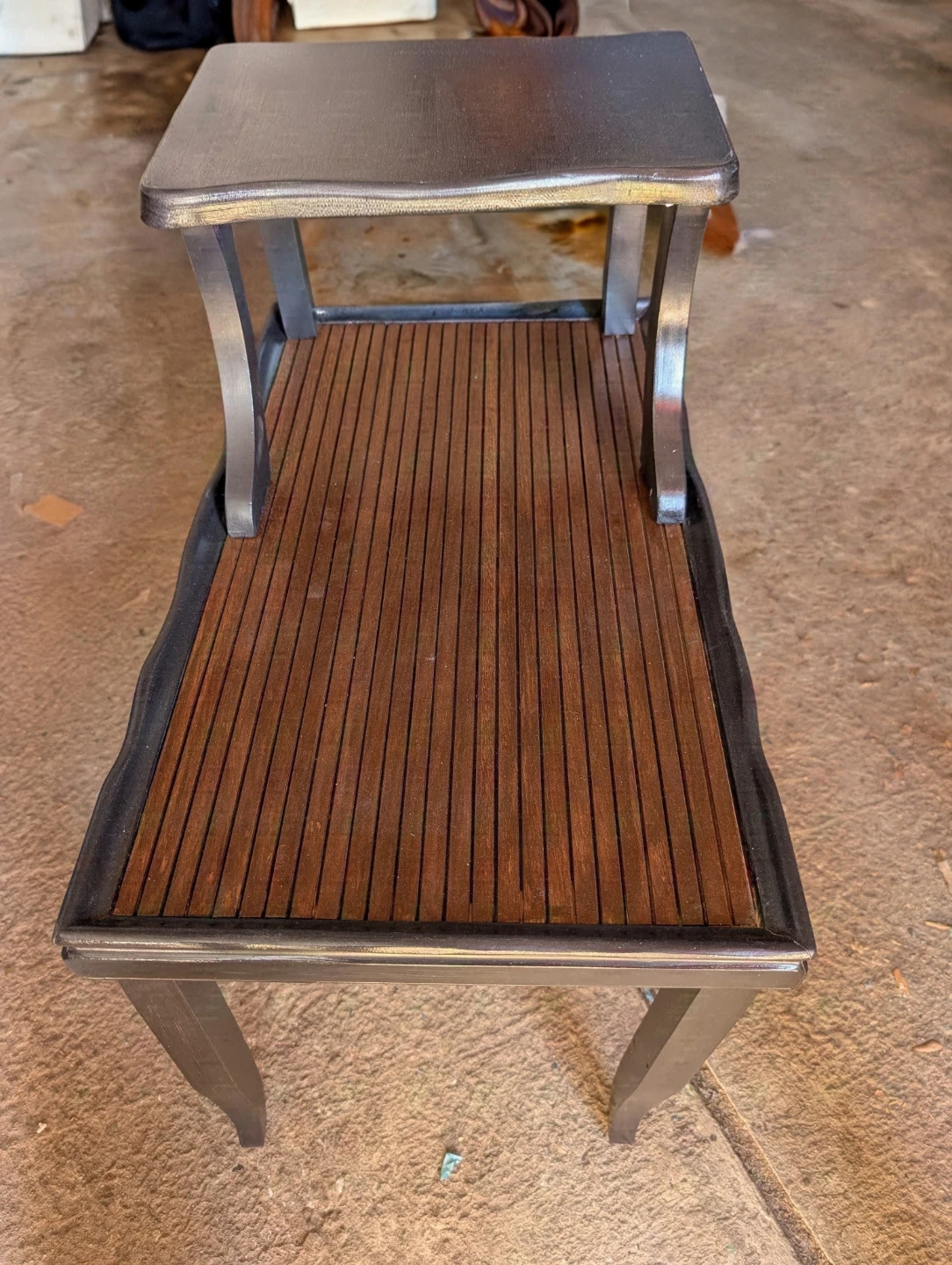 Vintage two-tier side tables - photo 2