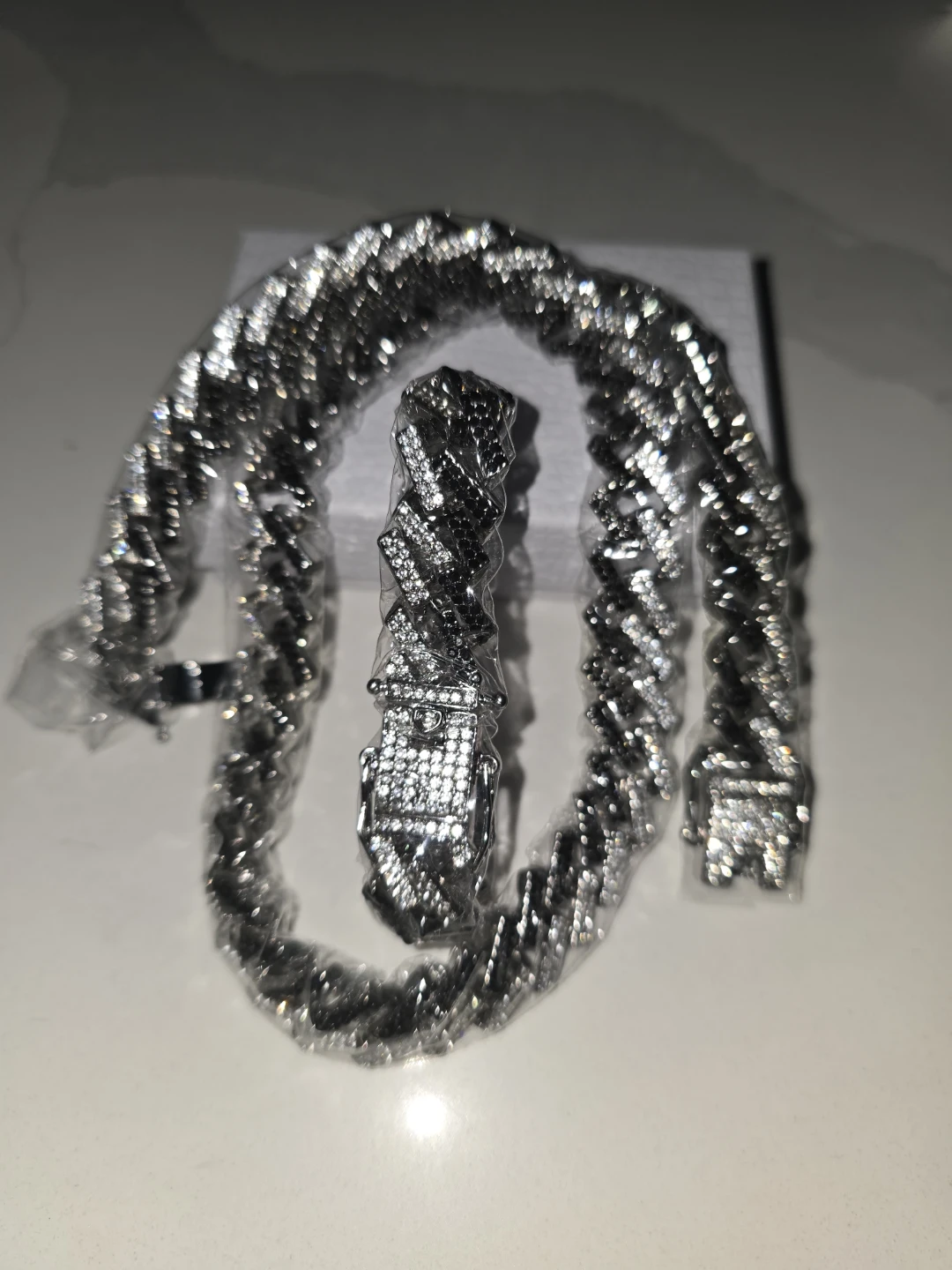 Brand new Cubn Link Chain and Bracelet Set - photo 2