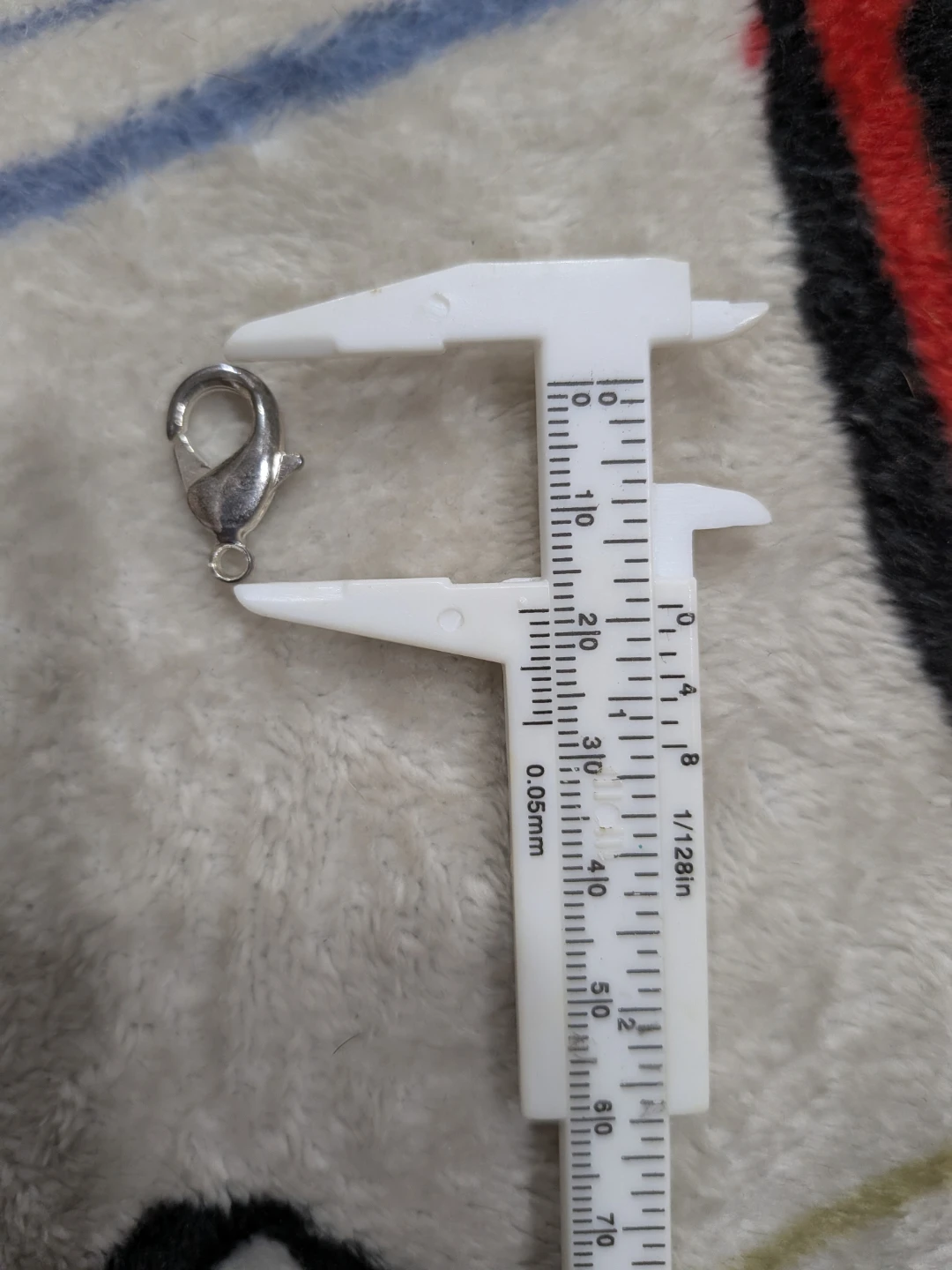 Silver-tone lobster clasps for jewellery - photo 2