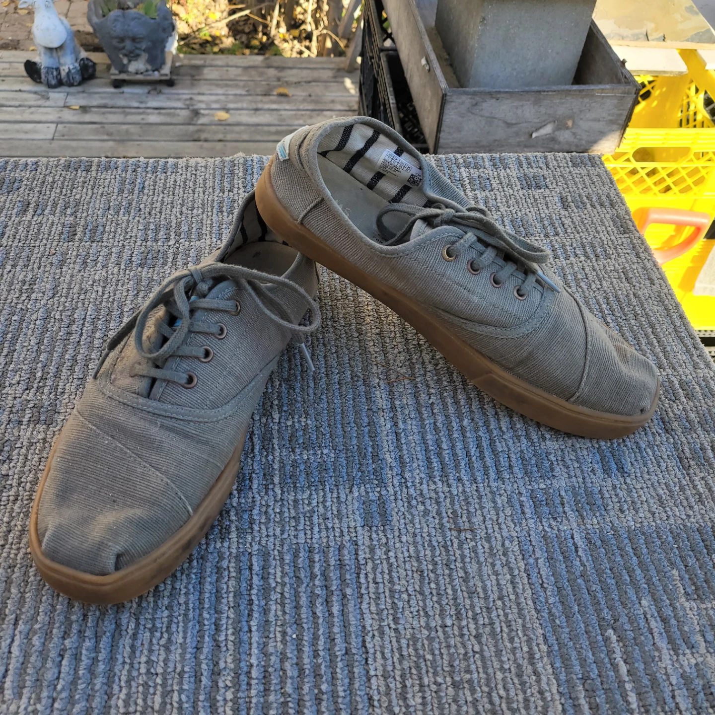 TOMS Grey Canvas Lace-Up Shoes Men's Size 11 - photo 4