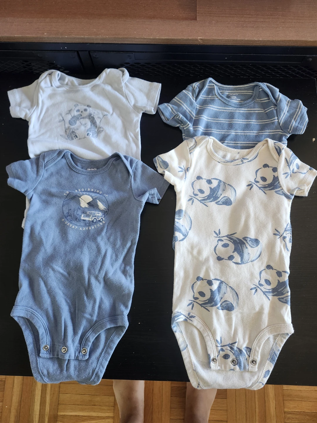 Carter's Baby Bodysuits Size 12M
