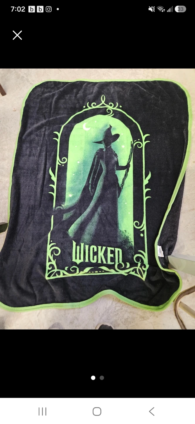 2, Halloween and Wicked Musical Fleece Throw Blanket - photo 2
