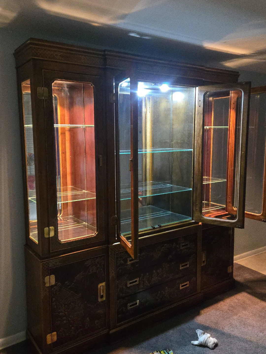 Vintage Drexel Heritage Dynasty China Cabinet - Chinoiserie Wall