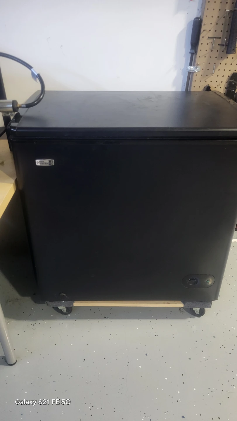 The Danby Premiere 5.5 cu. ft. Chest Freezer - photo 2