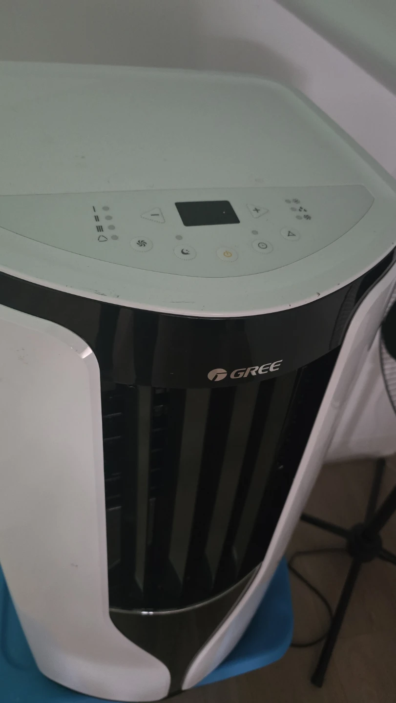 Gree Portable Air Conditioner - photo 2