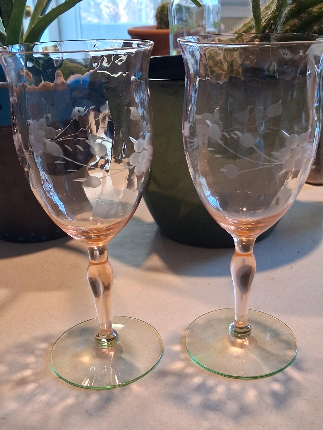 Set of 2 Vintage Weston Glass Co  Uranium Glass Wine Glasses - photo 3