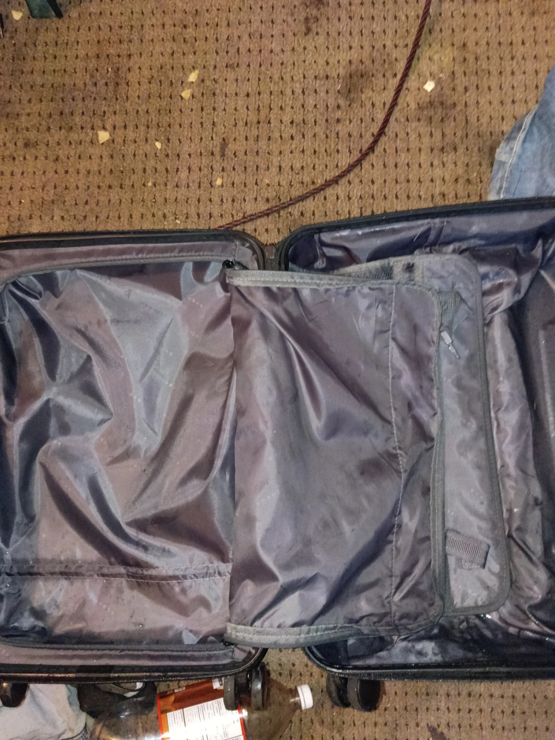 Bugatti Red Hard-Shell Carry-On Luggage - photo 3