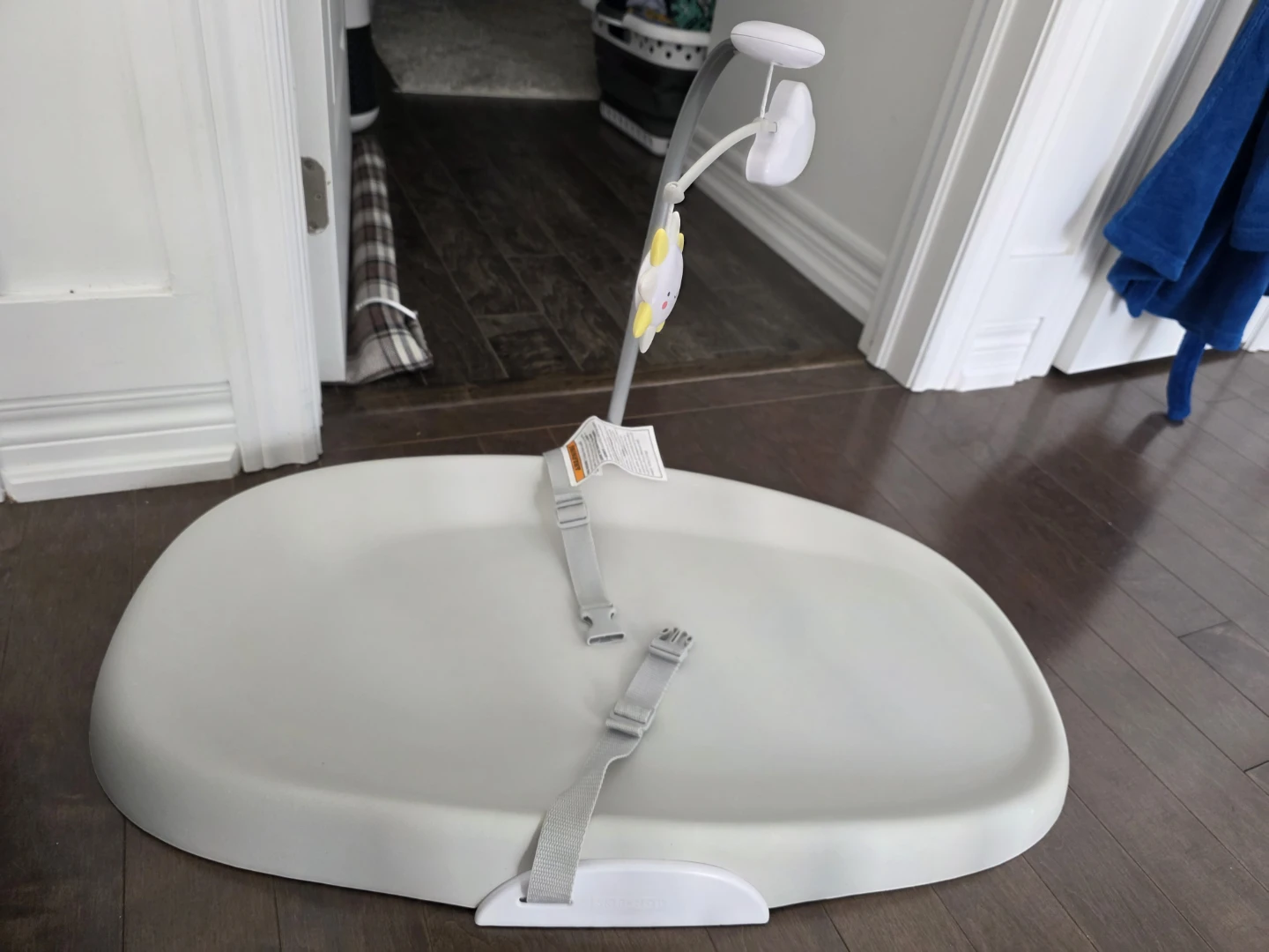 Skip Hop Baby Changing Pad with Toy Bar - photo 2