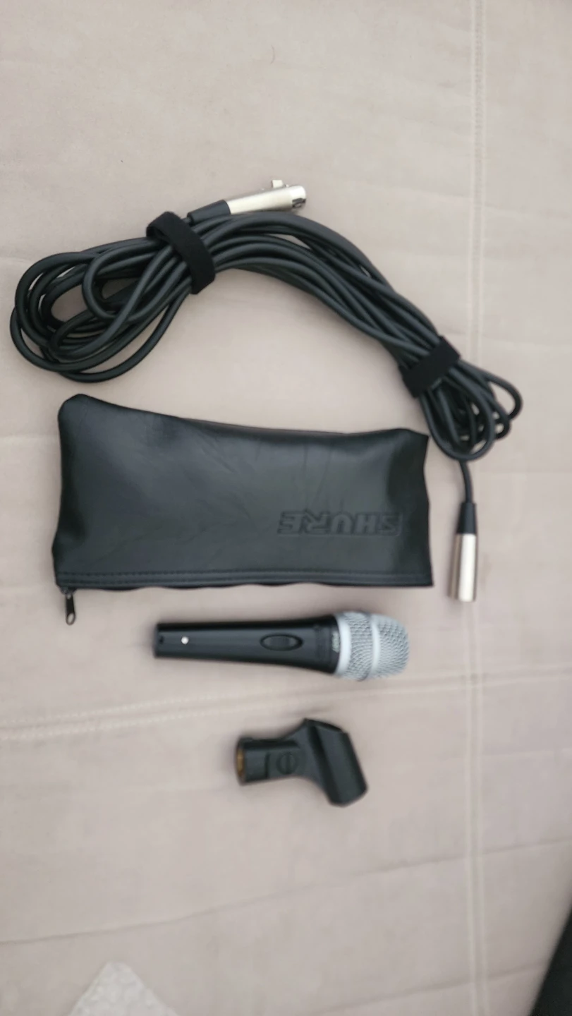 Shure Microphone with Cable and Pouch - photo 2