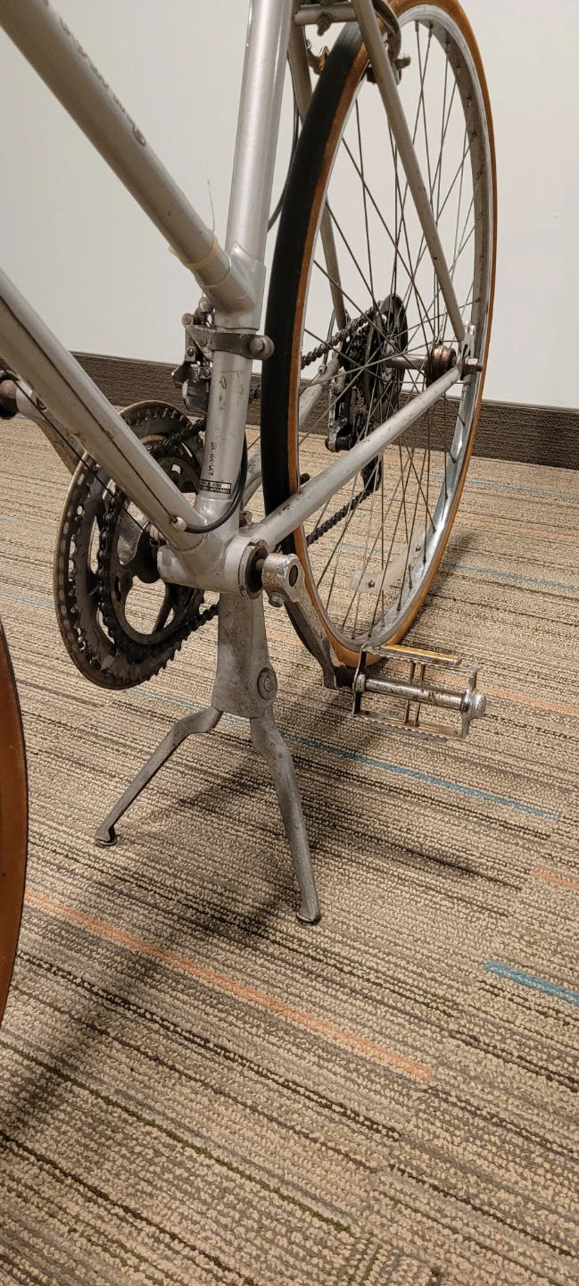 Medalist Gran Touring Bicycle - photo 5